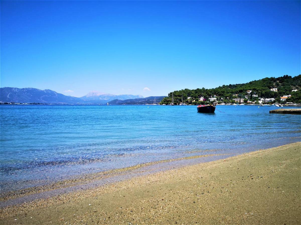 Neorio Studios Poros Town Esterno foto